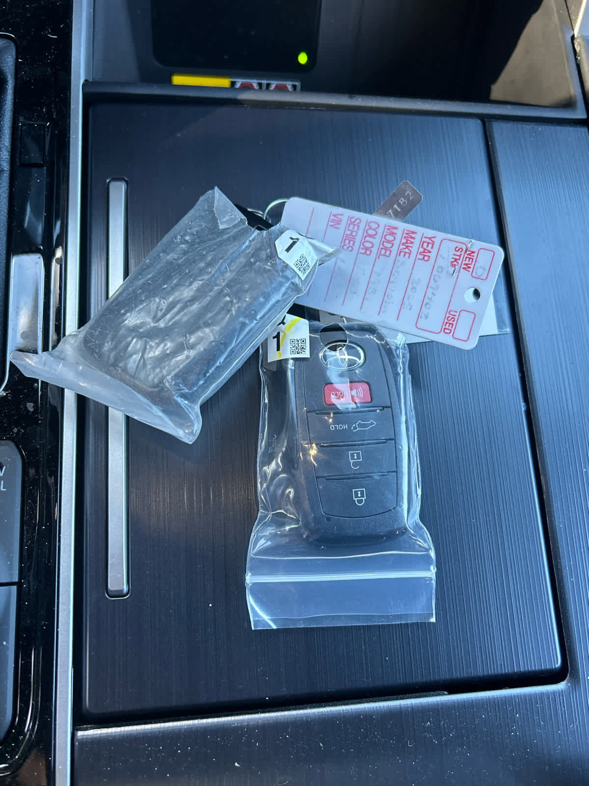 Used 2025 Toyota Sequoia Platinum image 22