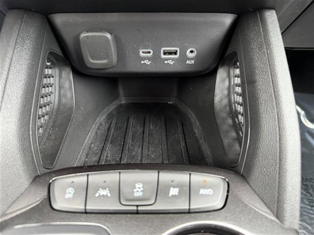 Certified 2022 Chevrolet TrailBlazer LT w/ Convenience Package image 23