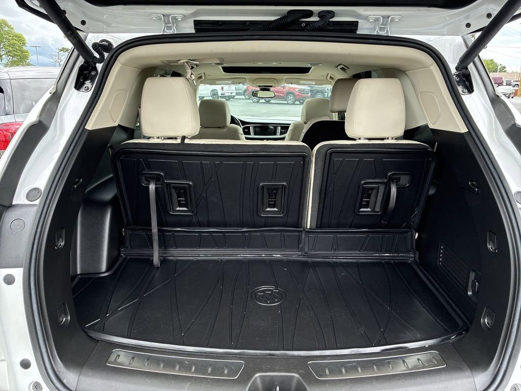 Used 2023 Buick Enclave Essence w/ Experience Buick Package AWD/4WD image 22