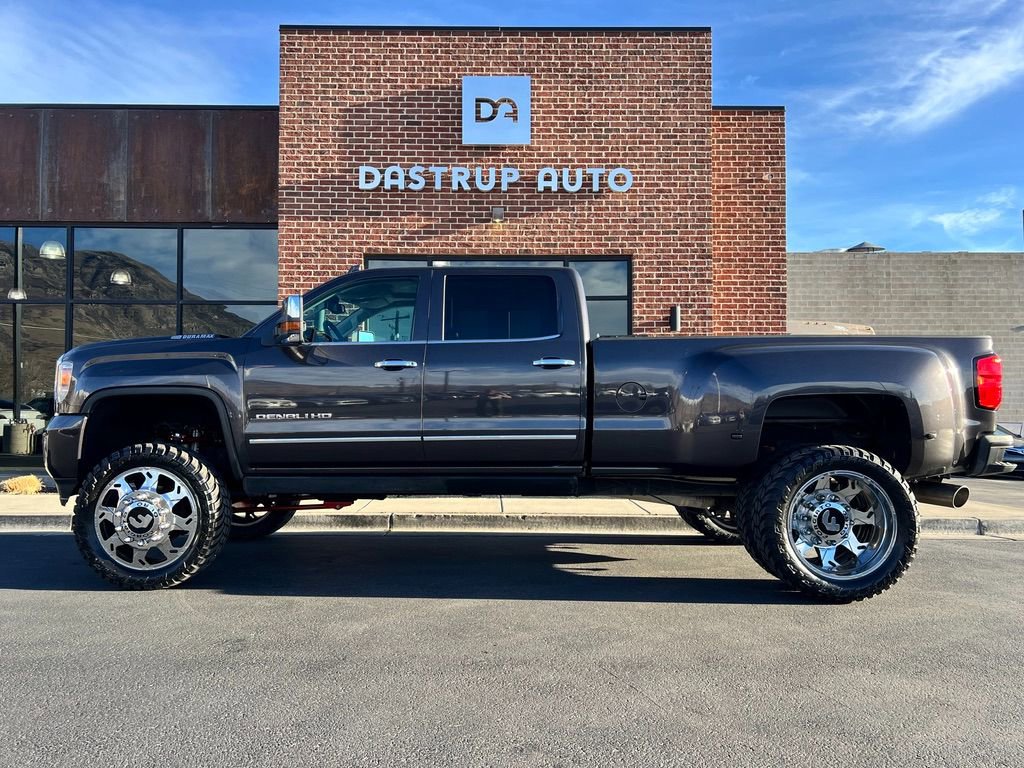 Used 2015 GMC Sierra 3500 Denali w/ Duramax Plus Package AWD/4WD image 3