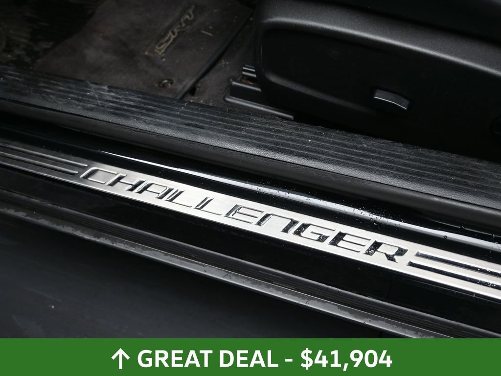 Used 2016 Dodge Challenger SRT Hellcat image 21