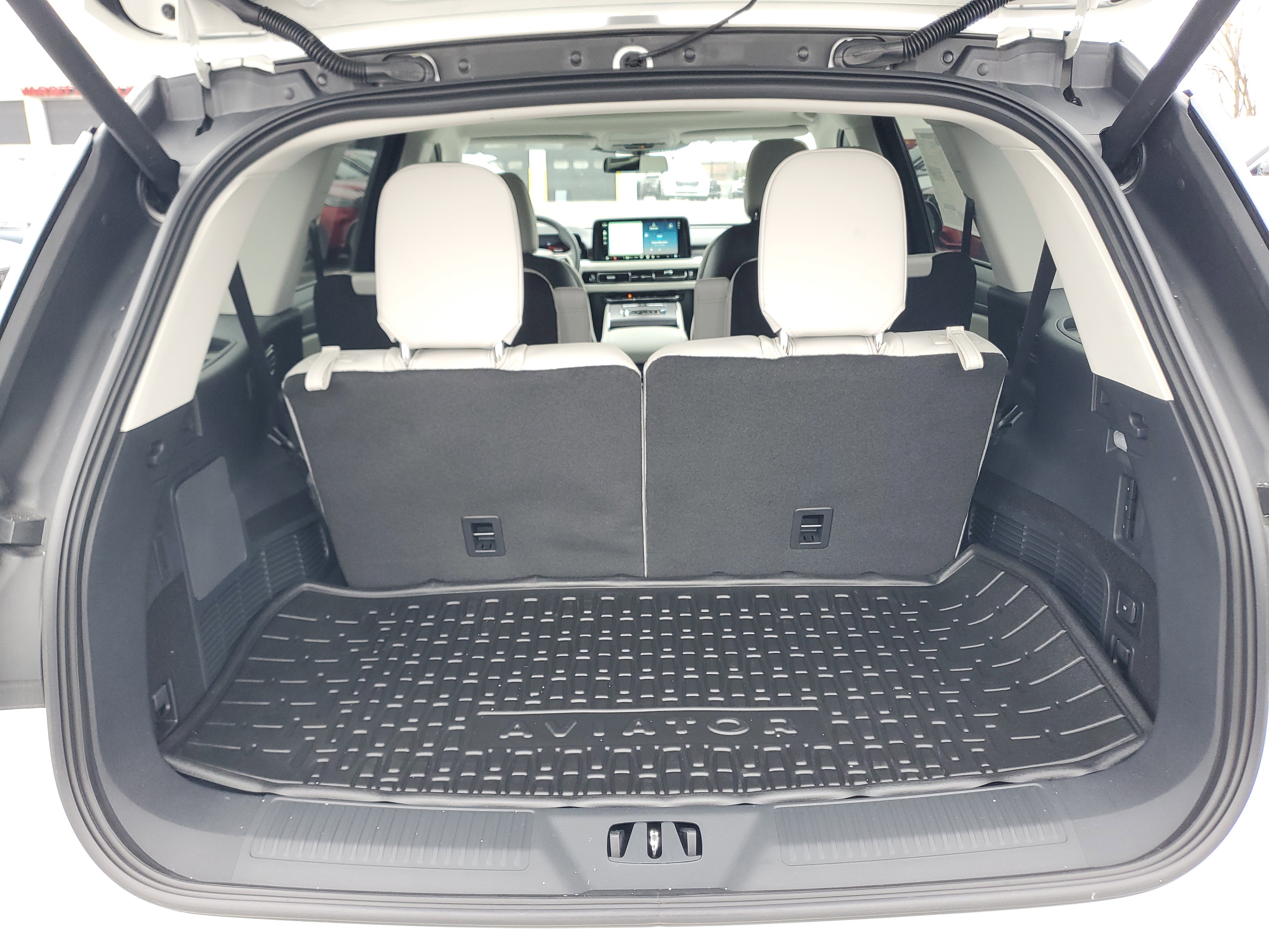 New 2026 Lincoln Aviator AWD image 28