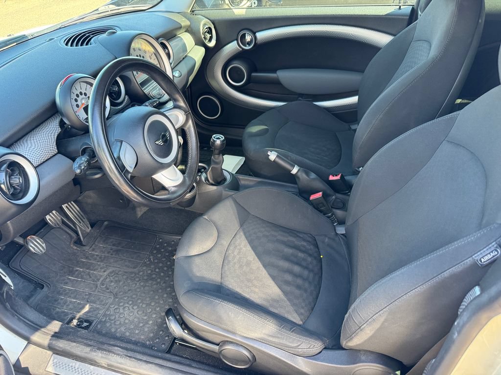 Used 2009 MINI Cooper S FWD image 5