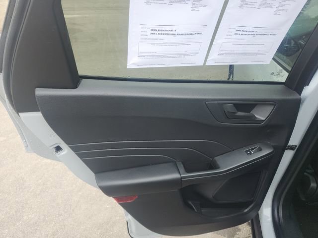 Used 2025 Ford Escape Active w/ Cold Weather Package image 14