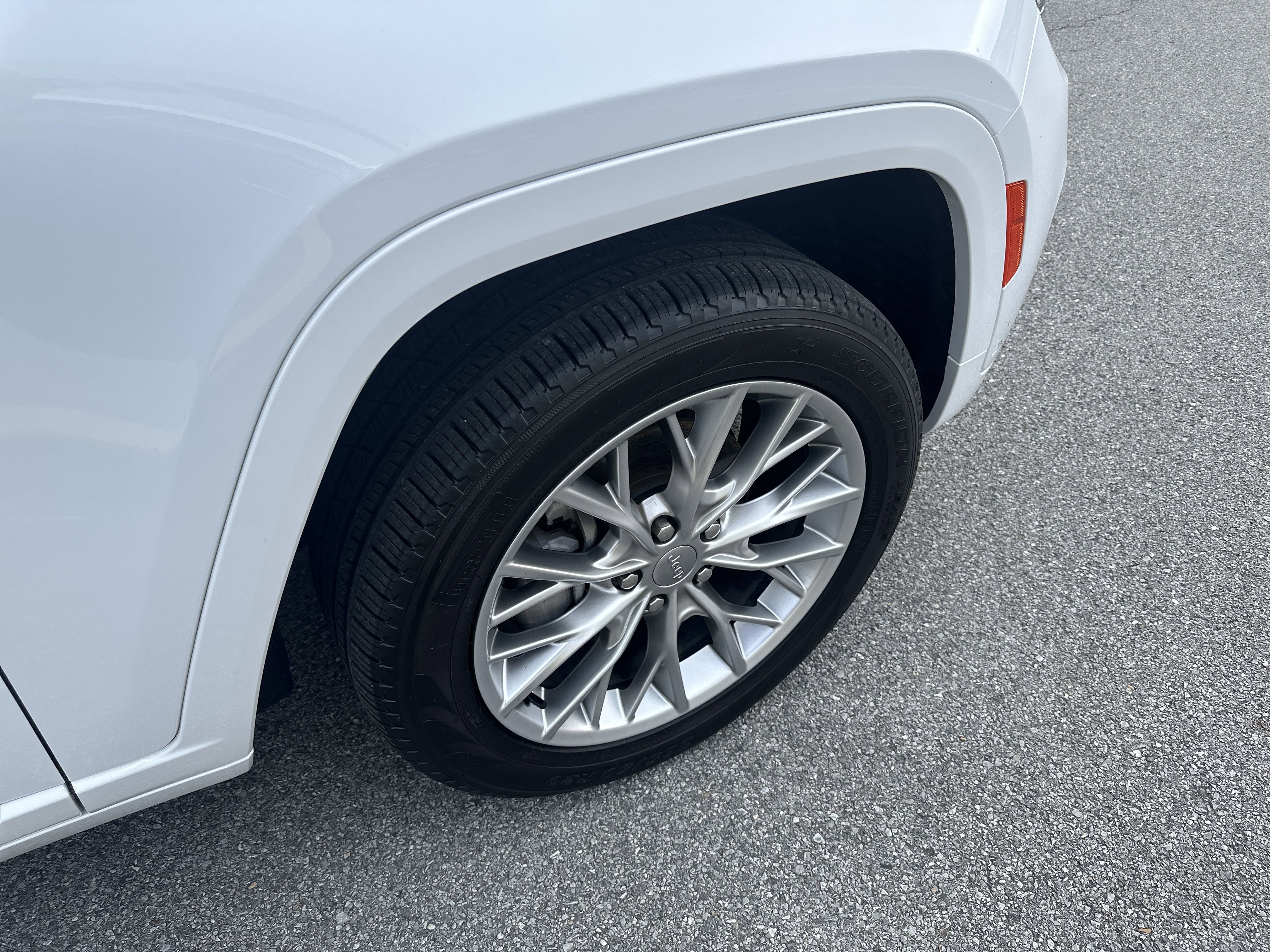 Used 2024 Jeep Grand Cherokee Summit image 31