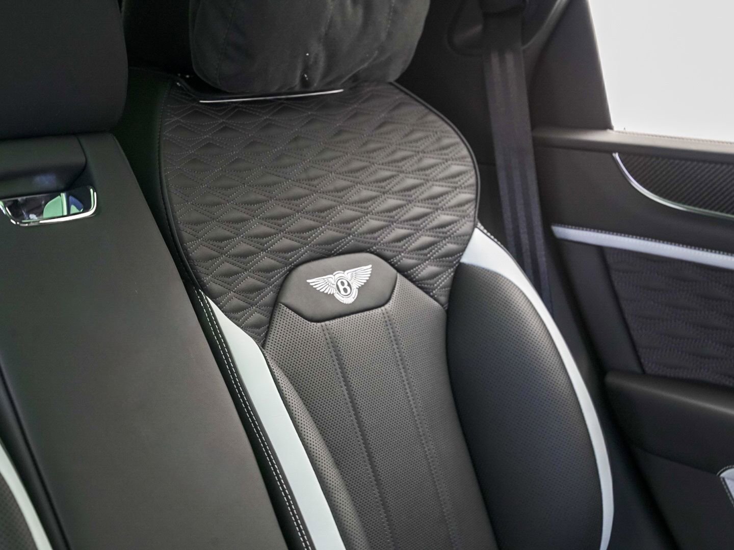 New 2026 Bentley Bentayga Speed image 47