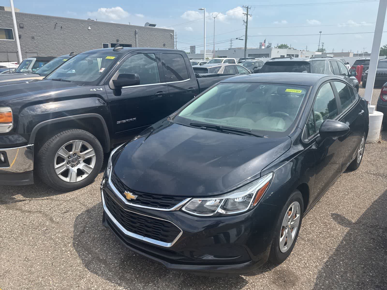 Used 2016 Chevrolet Cruze LS FWD image 2