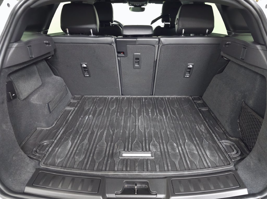 Certified 2025 Land Rover Range Rover Evoque S AWD/4WD image 6
