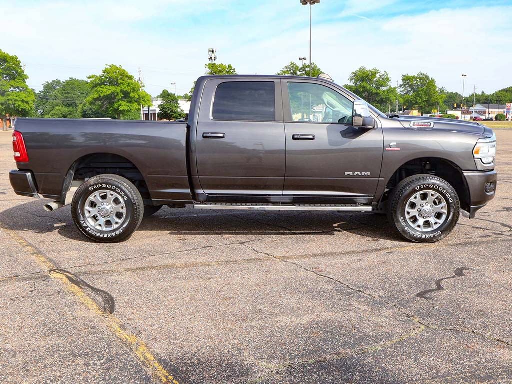 Used 2024 RAM 2500 Laramie AWD/4WD image 18