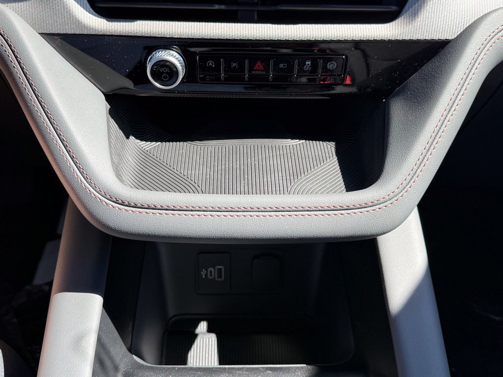 New 2027 Ford Explorer Active AWD/4WD image 16