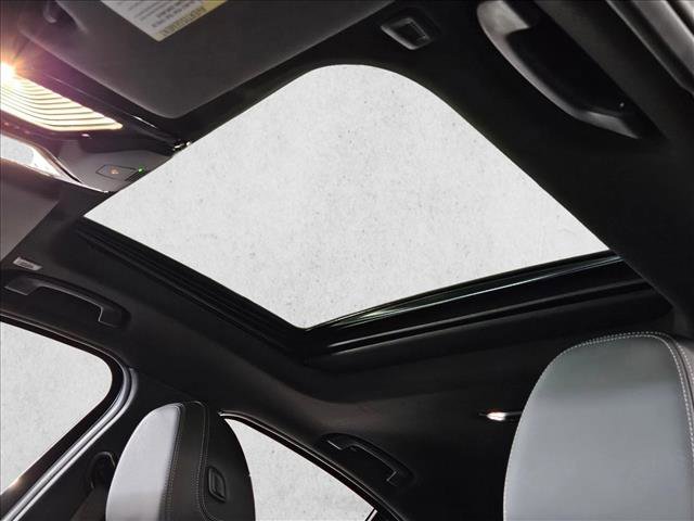 Certified 2025 BMW 330i Sedan w/ Premium Package image 14