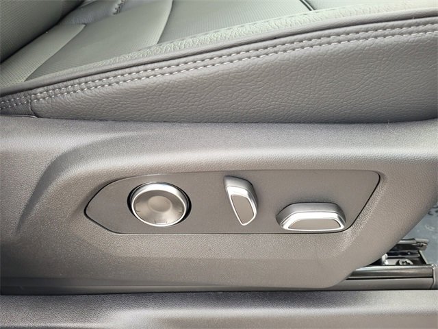 New 2025 GMC Sierra 2500 Denali w/ Denali Reserve Package image 16