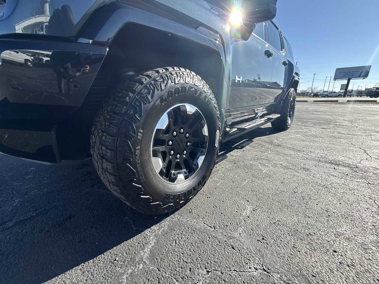 Used 2025 GMC Hummer EV 3X w/ Extreme Off-Road Package AWD/4WD image 17