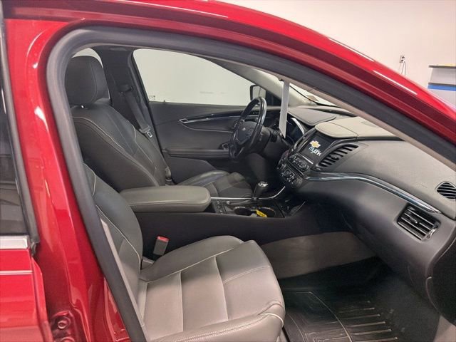 Used 2015 Chevrolet Impala LTZ FWD image 35