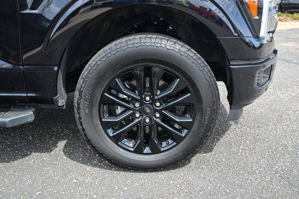 Used 2025 Ford F150 Lariat AWD/4WD image 15