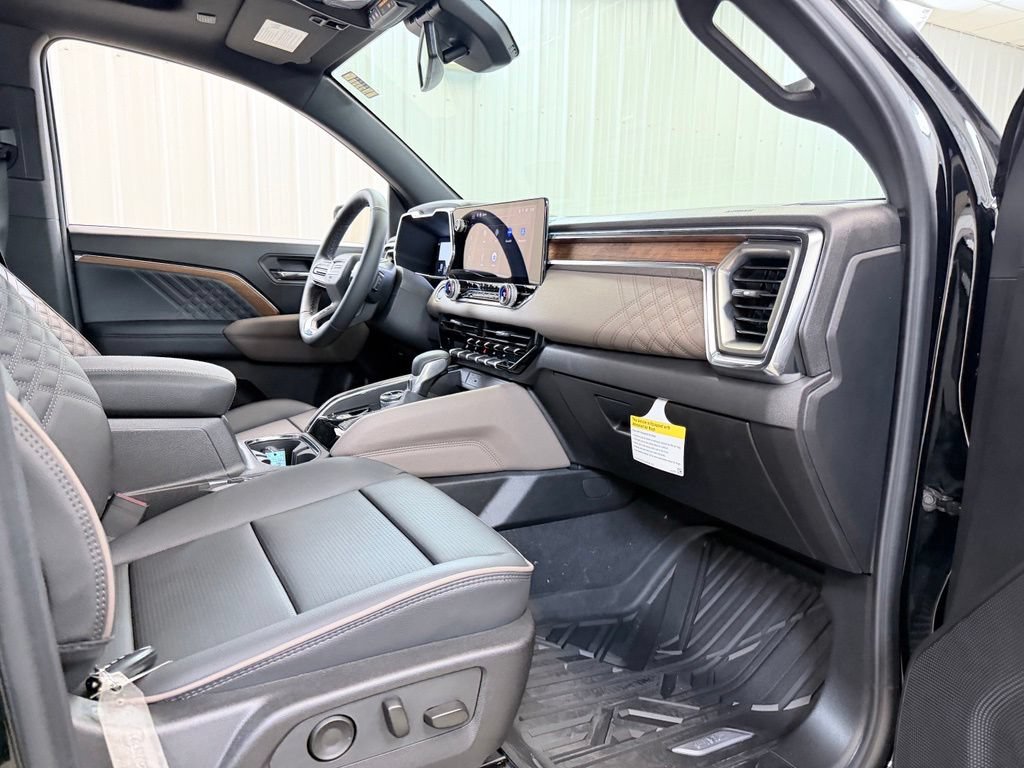 New 2026 GMC Canyon Denali w/ LPO, Denali Black Edition AWD/4WD image 33