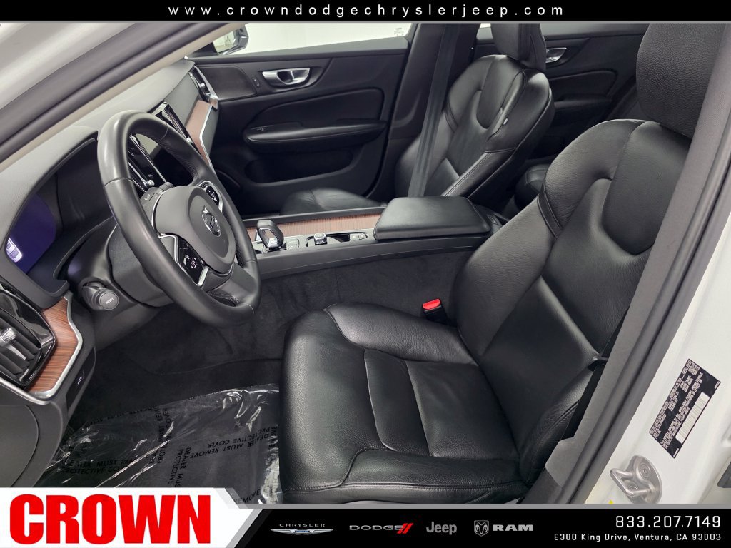 Used 2024 Volvo S60 B5 Plus AWD/4WD image 21