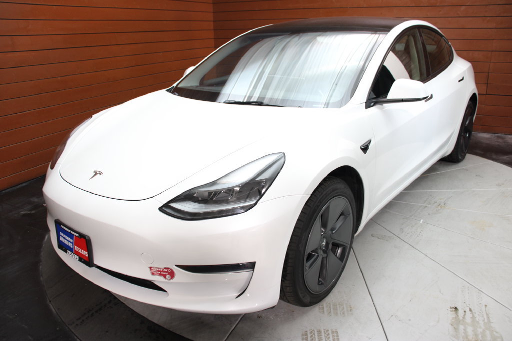 Used 2023 Tesla Model 3 Standard Range RWD image 7