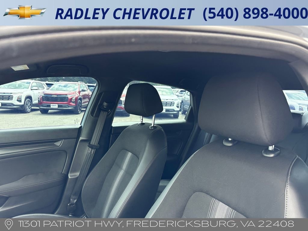 Used 2023 Honda Civic Sport image 2