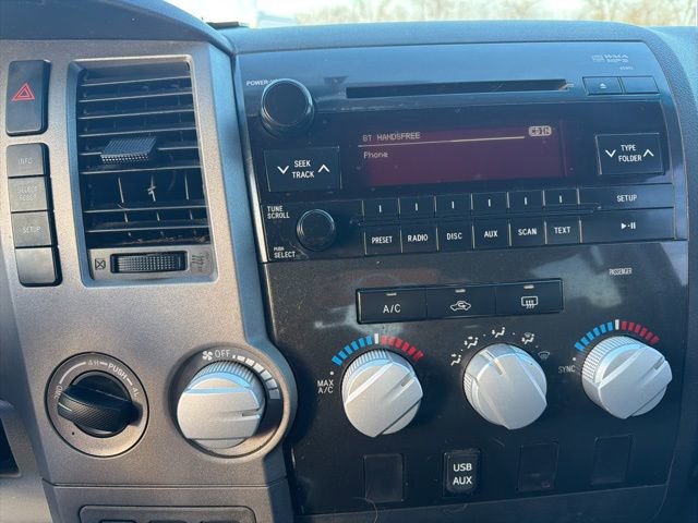 Used 2010 Toyota Tundra 4x4 CrewMax image 15