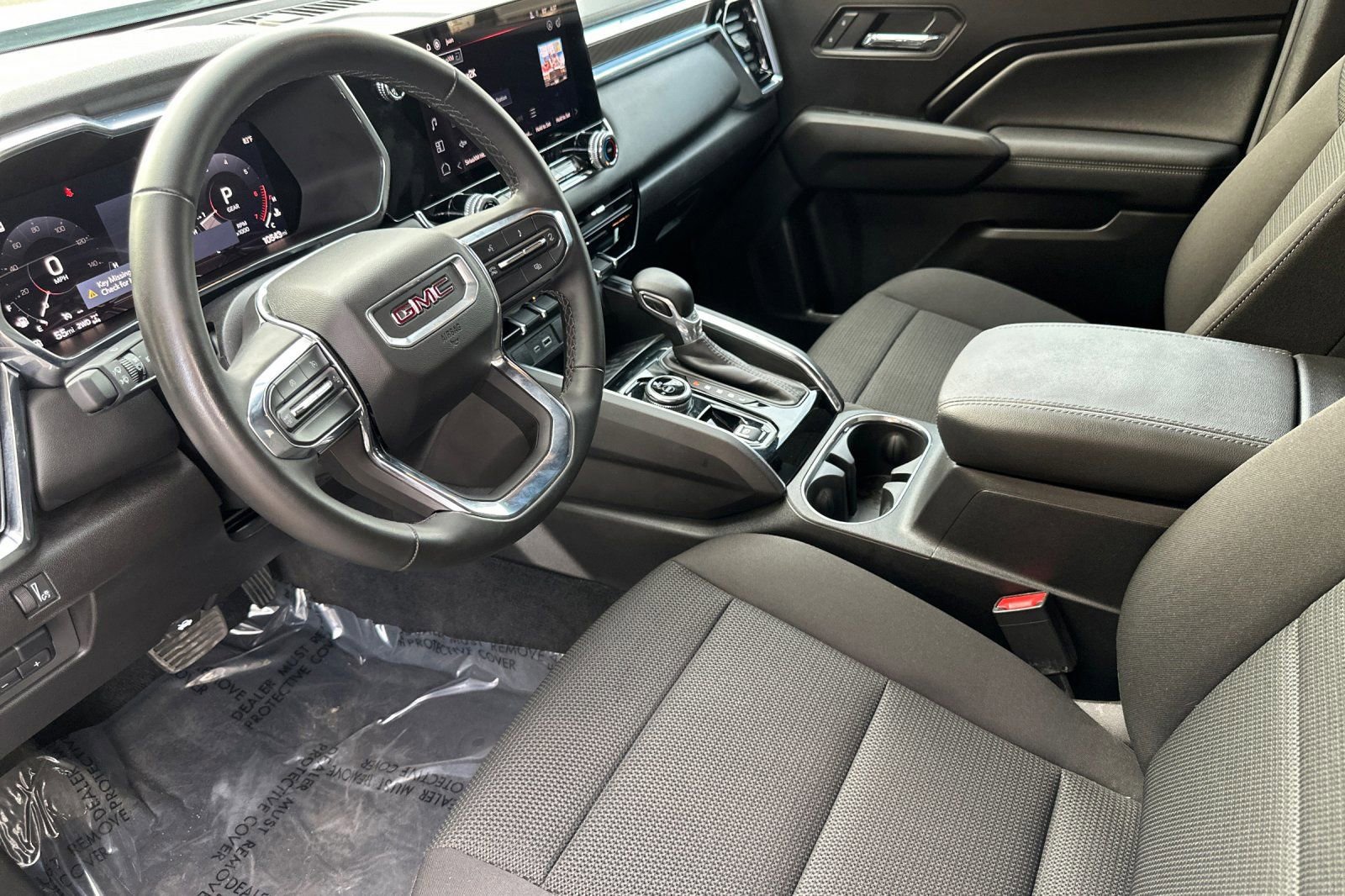 Certified 2025 GMC Canyon Elevation image 10