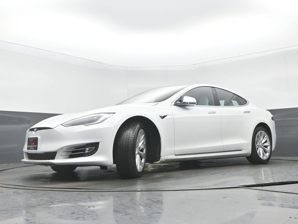 Used 2020 Tesla Model S Long Range image 27