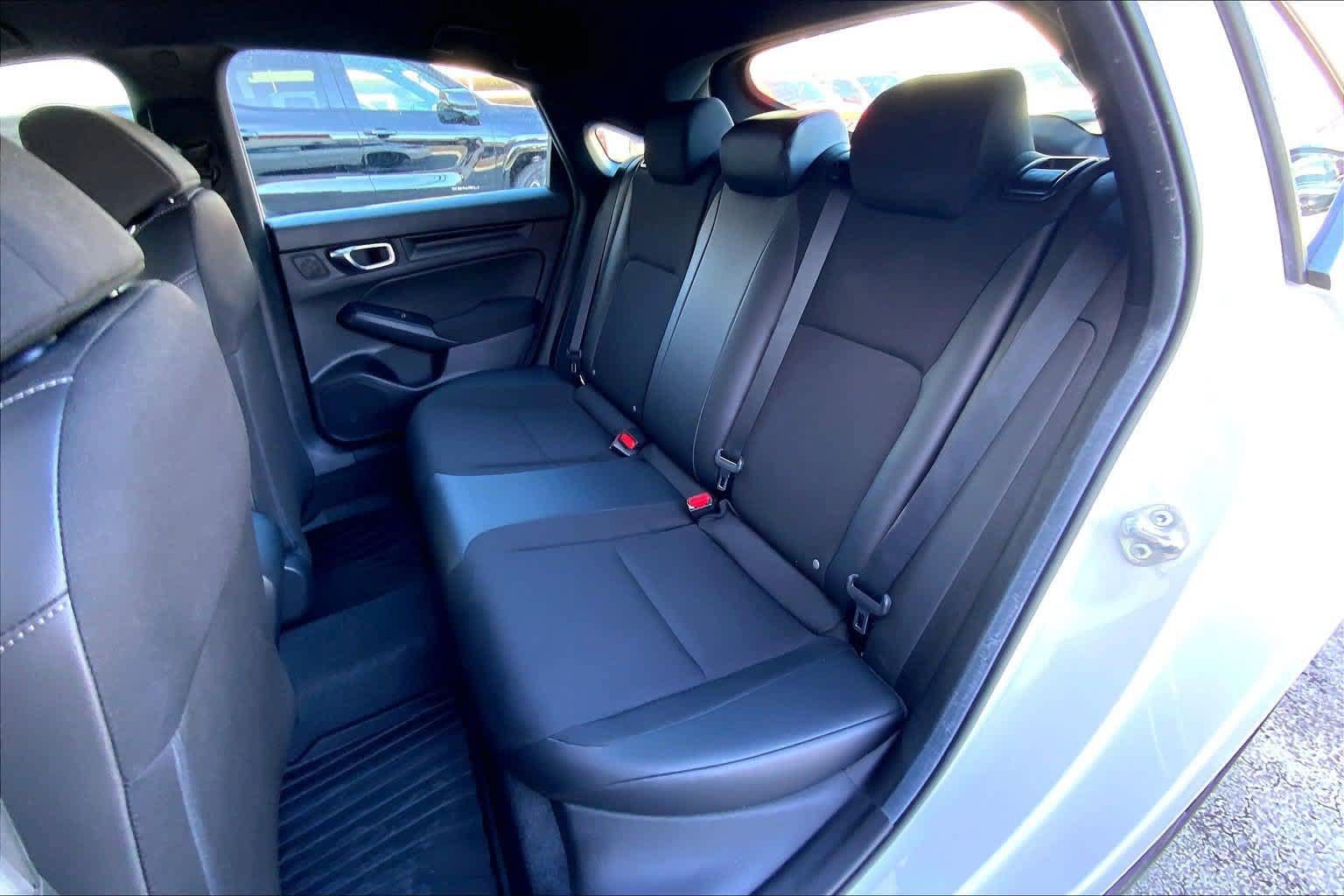 Used 2024 Honda Civic Sport image 29