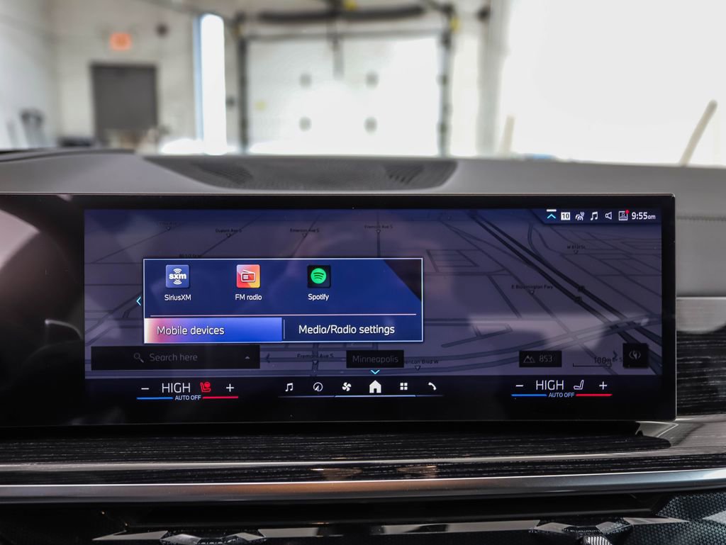 New 2026 BMW X5 xDrive50e w/ M Sport Package image 17