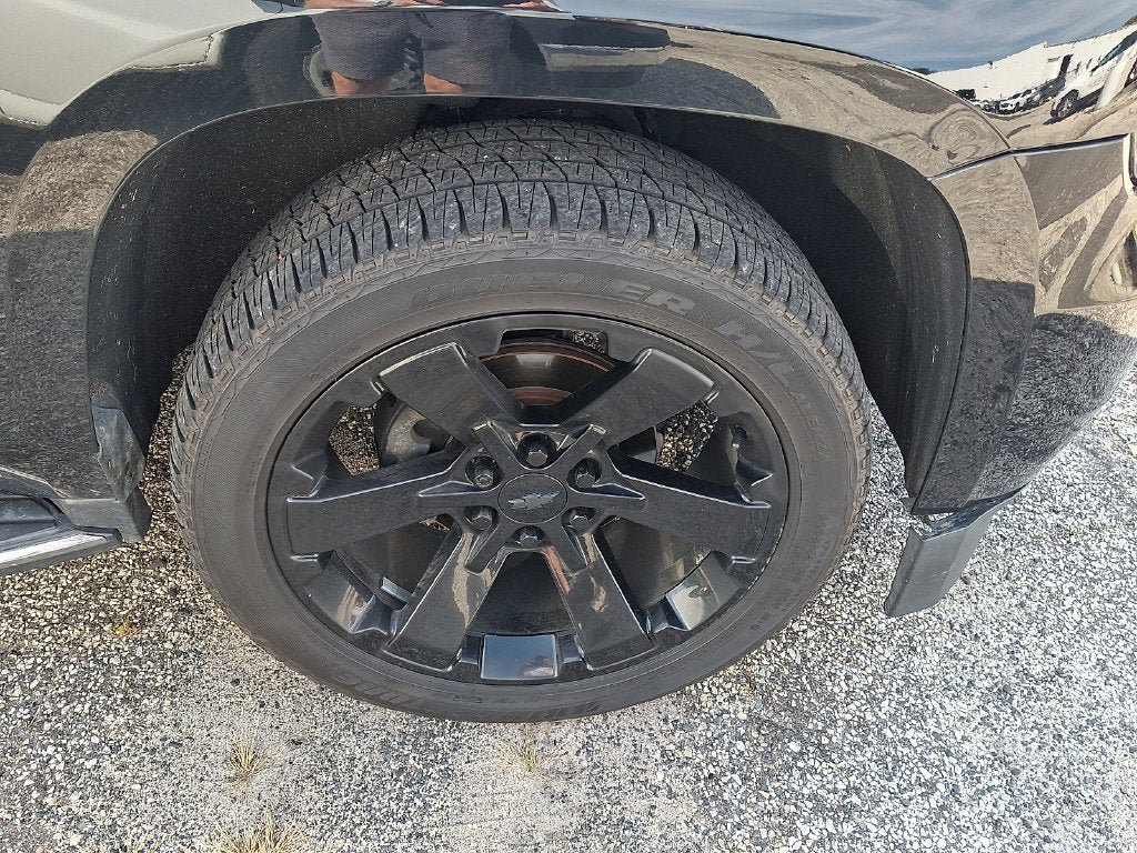 Certified 2019 Chevrolet Suburban Premier AWD/4WD image 7