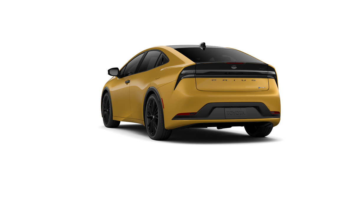 New 2027 Toyota Prius Plug-In Hybrid FWD image 9