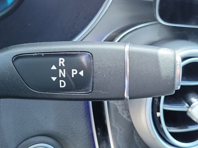 Used 2022 Mercedes-Benz GLC 300 w/ Premium Package Lite image 31
