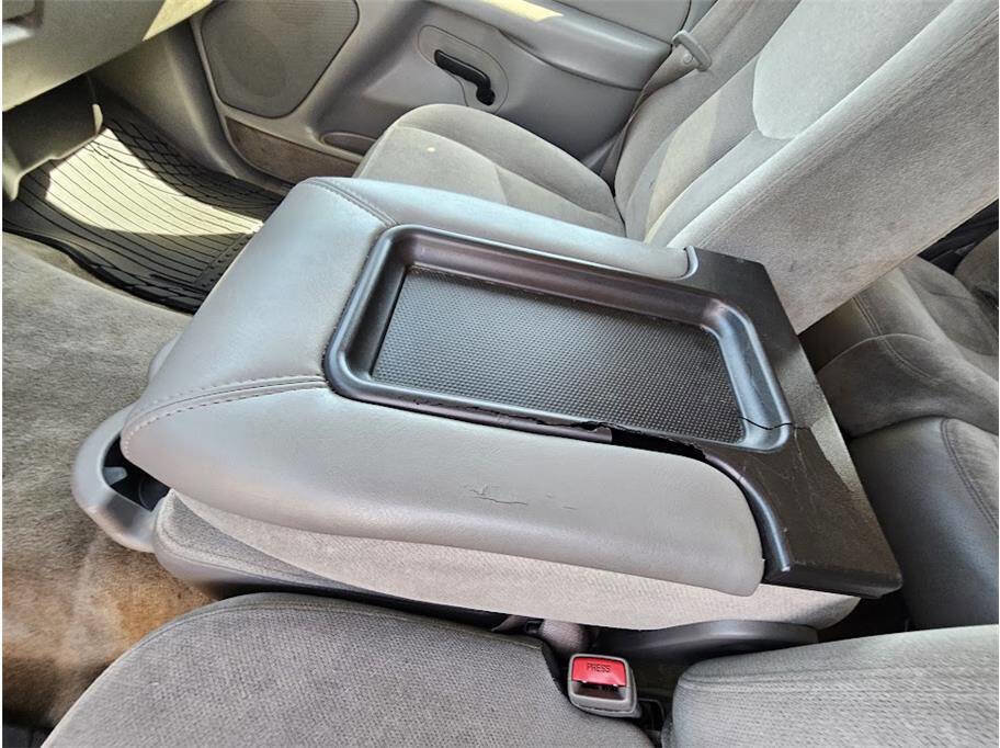 Used 2005 GMC Yukon 2WD image 27