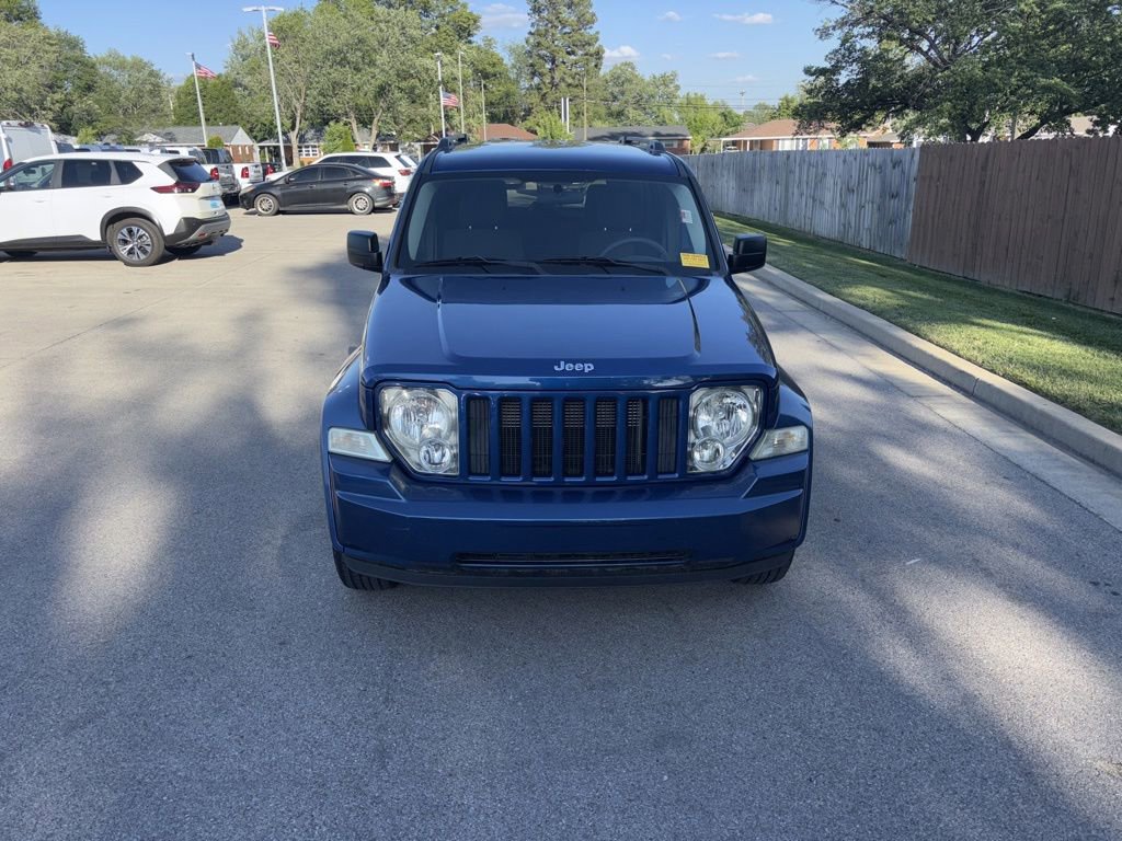 Used 2010 Jeep Liberty Sport w/ Popular Equipment Group AWD/4WD image 6