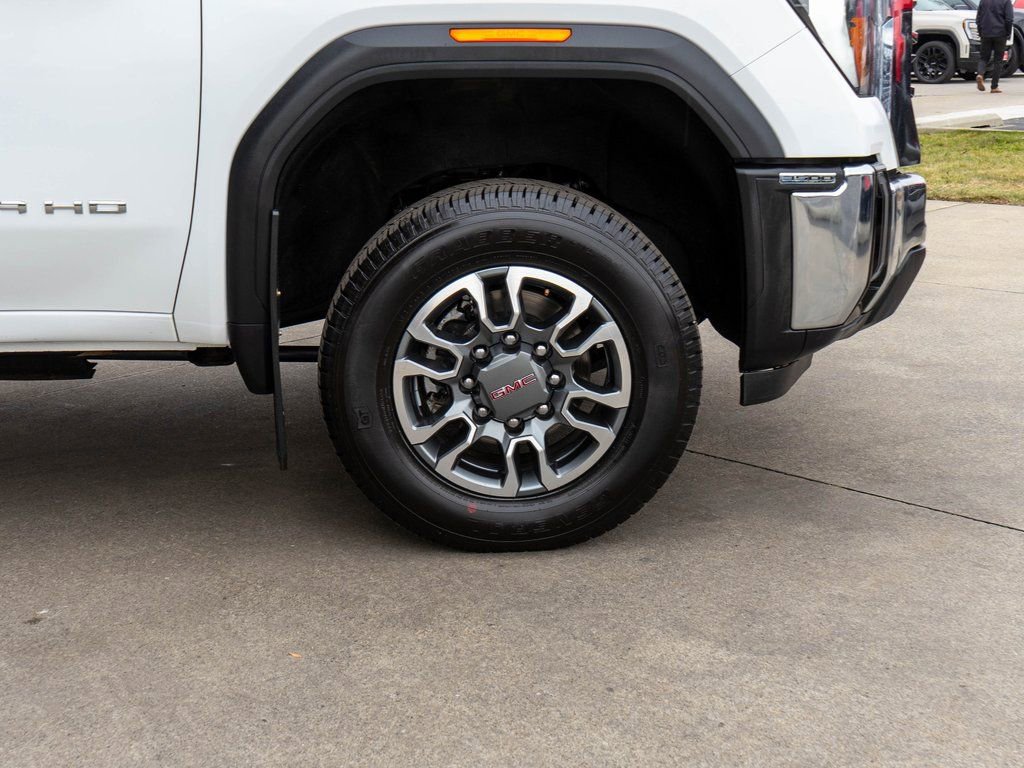 Used 2024 GMC Sierra 3500 SLE w/ SLE Convenience Package image 33