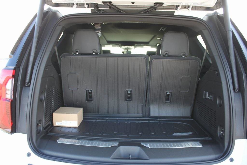 New 2026 GMC Yukon AT4 Ultimate w/ LPO, Floor Liner Package image 21