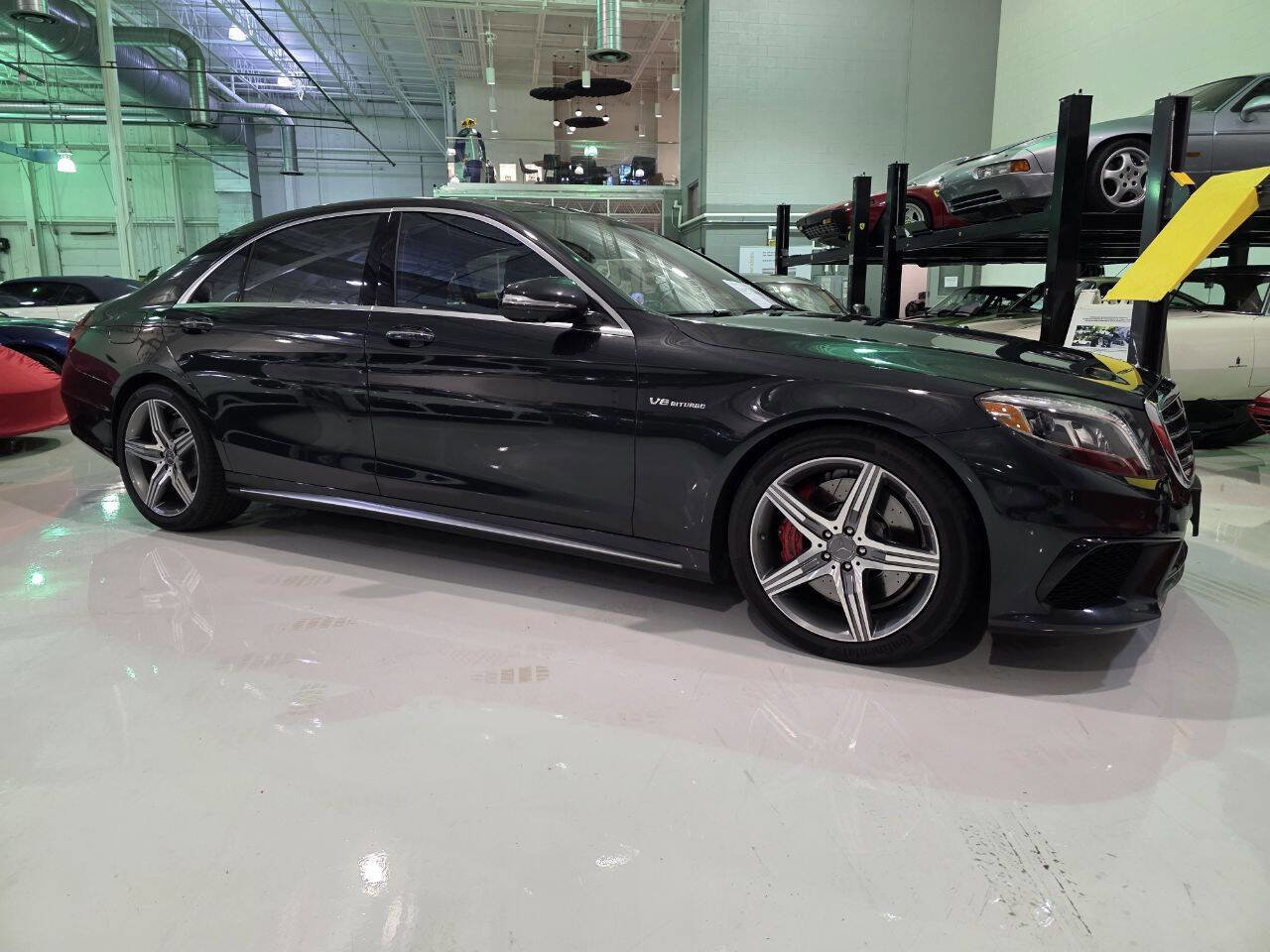 Used 2014 Mercedes-Benz S 63 AMG 4MATIC Sedan w/ Rear Seat Package image 2