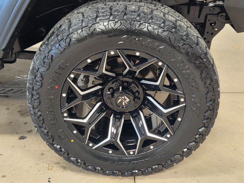 Used 2022 Jeep Wrangler Unlimited Sport AWD/4WD image 19