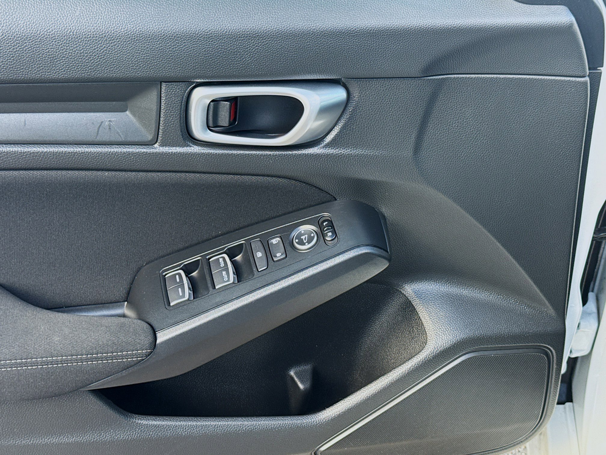 Used 2024 Honda Civic Sport image 16