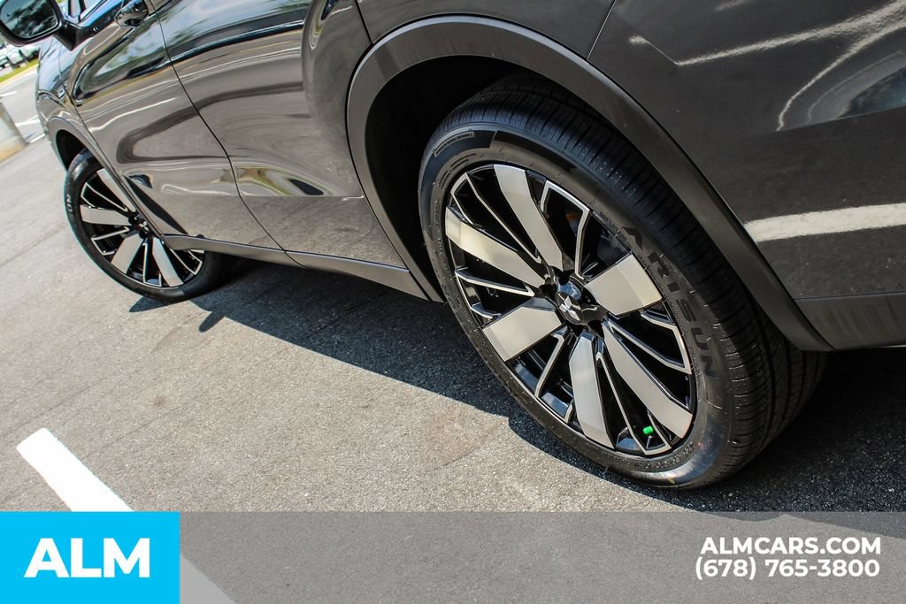 Used 2025 Mitsubishi Outlander SE FWD image 12