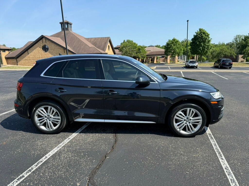 Used 2020 Audi Q5 2.0T Premium Plus w/ Premium Plus Package AWD/4WD image 8