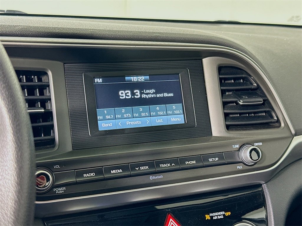 Used 2019 Hyundai Elantra SE w/ Cargo Package image 27