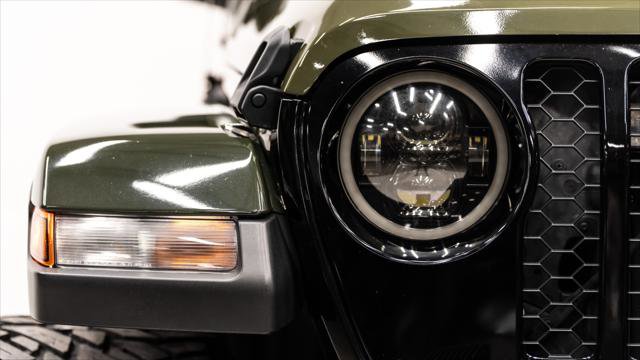 Used 2022 Jeep Gladiator Sport image 42