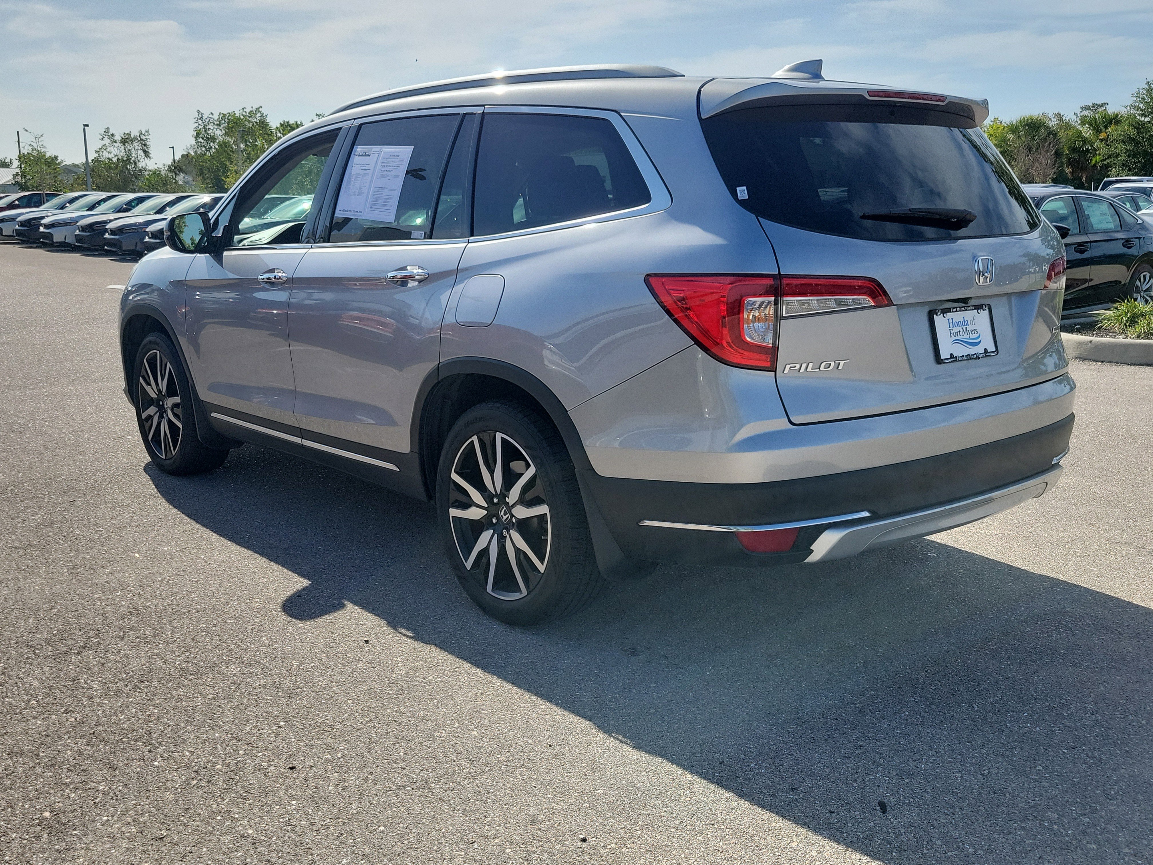 Used 2019 Honda Pilot Touring image 4