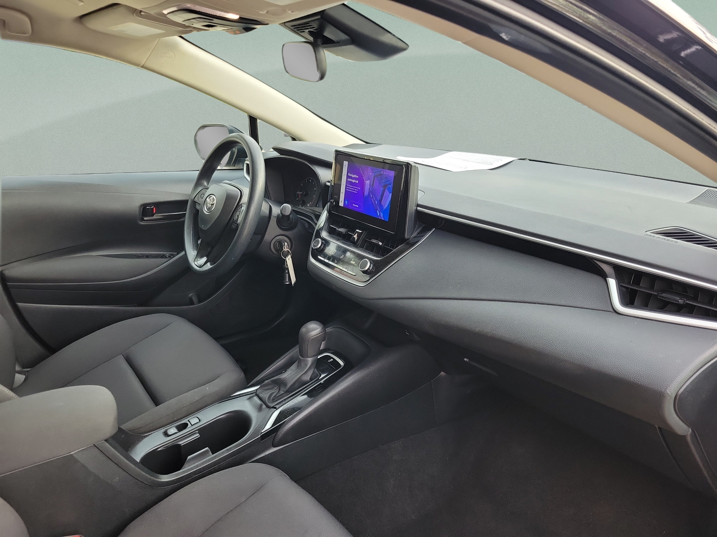Used 2024 Toyota Corolla LE FWD image 24