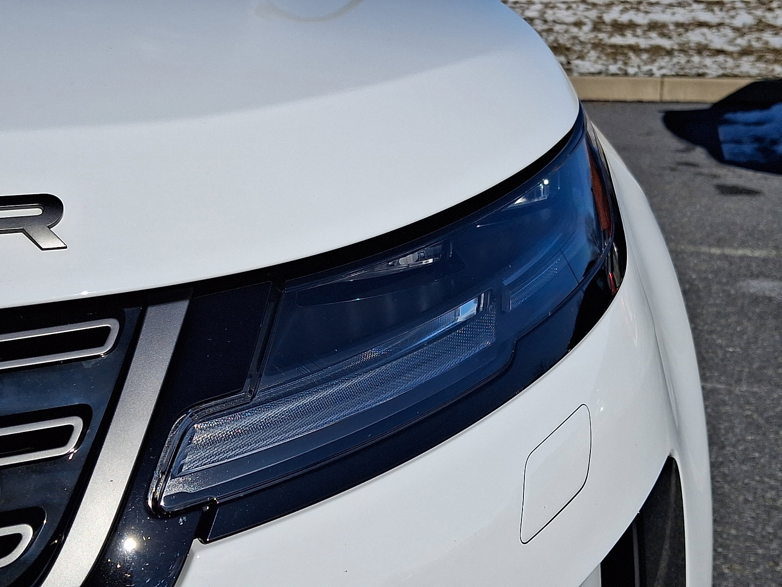 Used 2026 Land Rover Range Rover Evoque S image 9