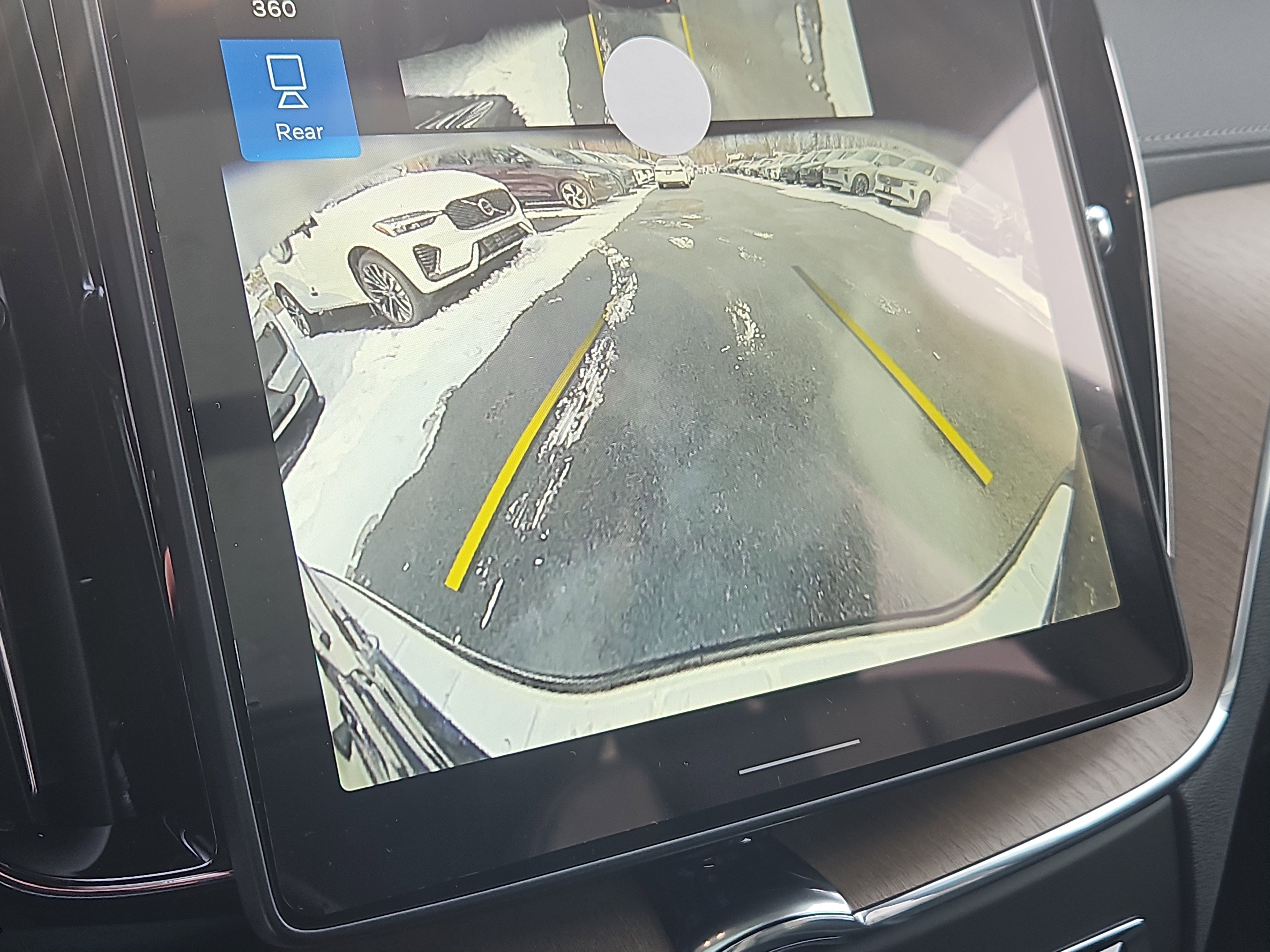 New 2026 Volvo XC60 T8 Ultra w/ Protection Package Premier image 7