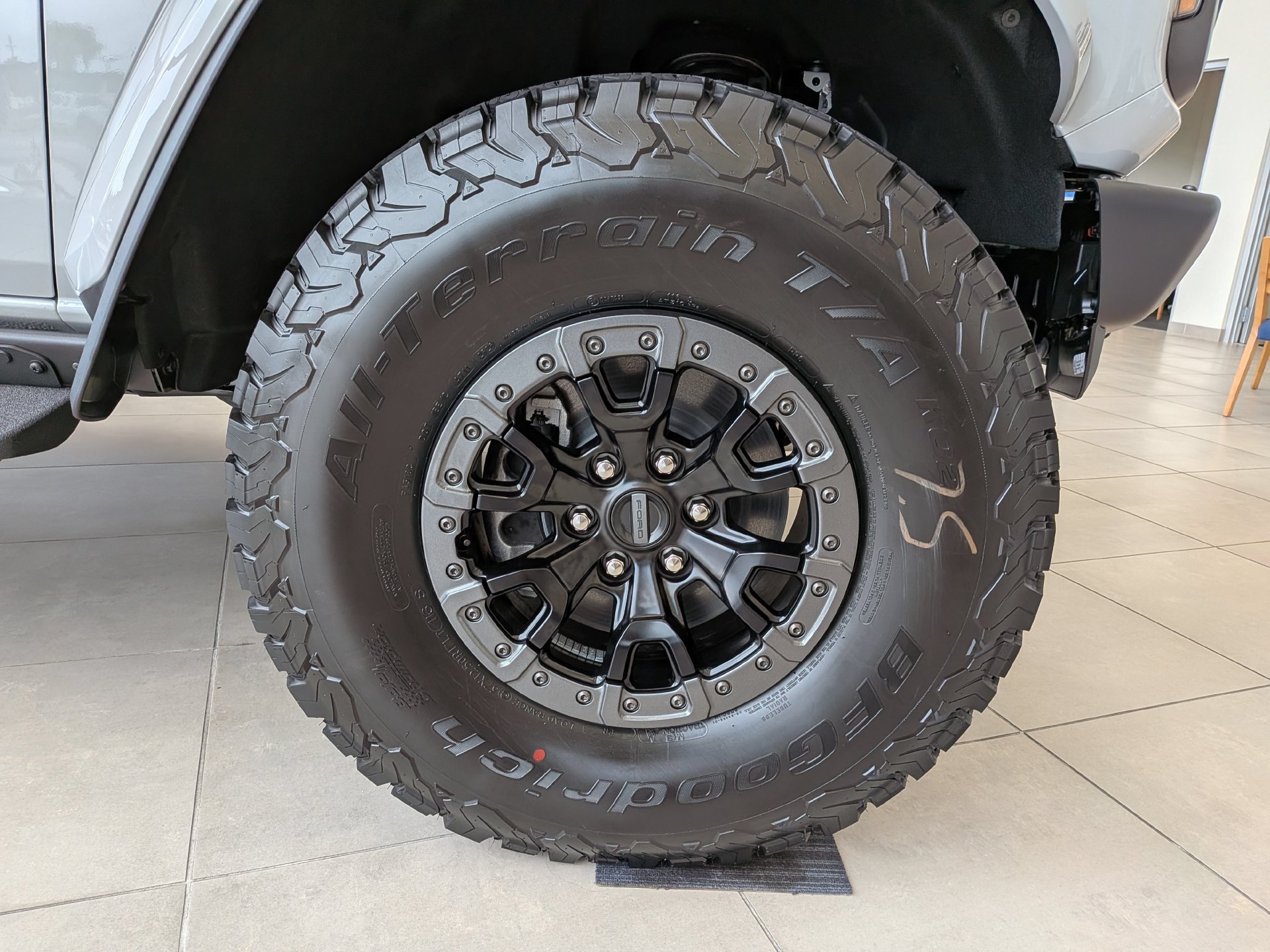 New 2026 Ford Bronco Raptor AWD/4WD image 11