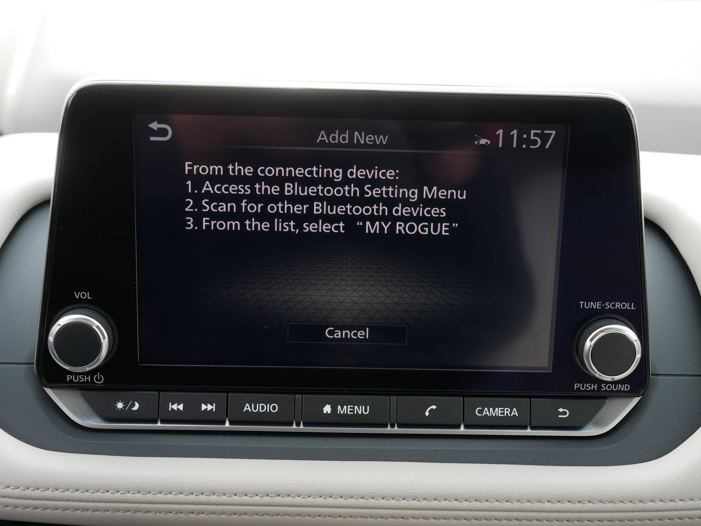 Used 2023 Nissan Rogue SV w/ SV Premium B Package image 30