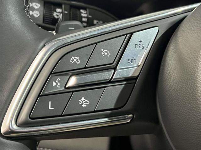 Used 2025 Buick Enclave Preferred w/ Power Package image 23