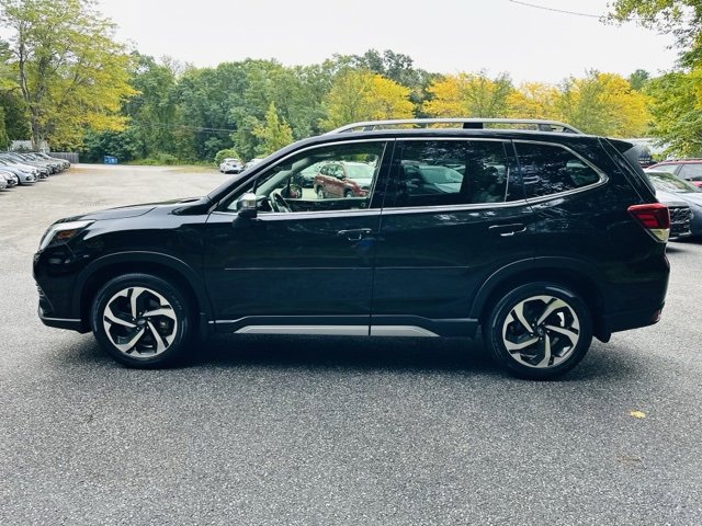 Used 2022 Subaru Forester Touring w/ Popular Package #2 image 9